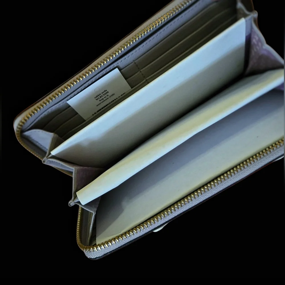 Adorable Kate Spade Hop to It Rabbit Neda wallet.NWT. - Picture 6 of 11